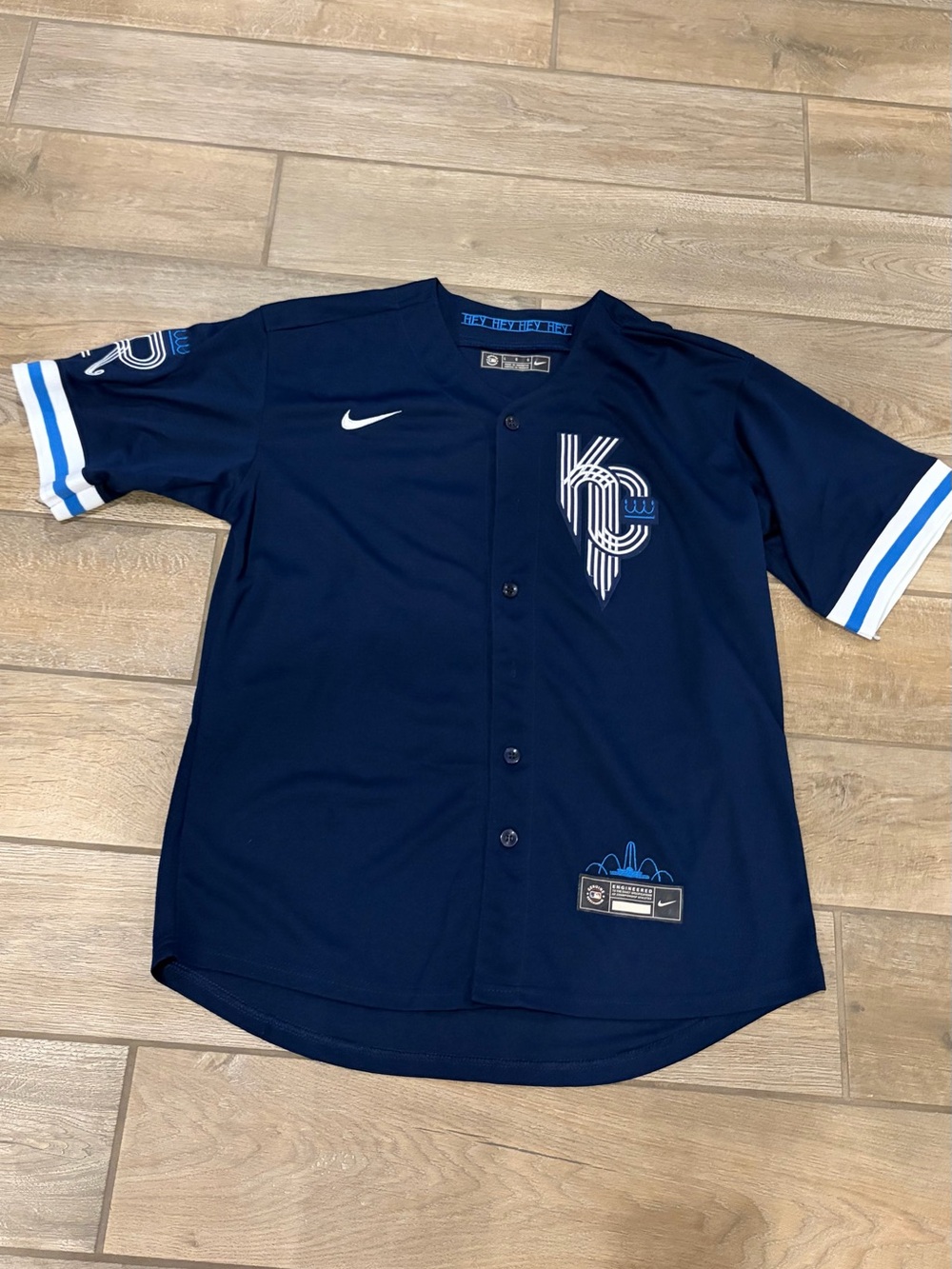 Kansas City Royals Nike City Connect Player Jersey Salvador Perez #13 Large
